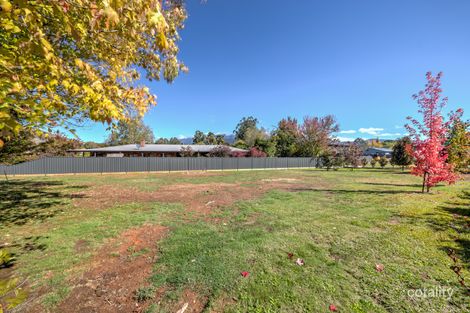 3 Martley St, Porepunkah, VIC 3740