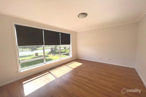 Property photo of 6 Kalimna Crescent Coolaroo VIC 3048