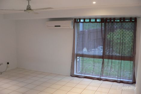 Property photo of 6 Wittenoom Court Helensvale QLD 4212