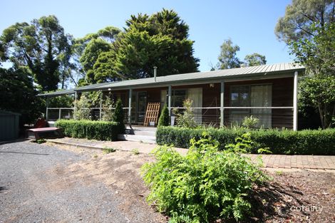 8 Birdwood Ave, Cockatoo, VIC 3781