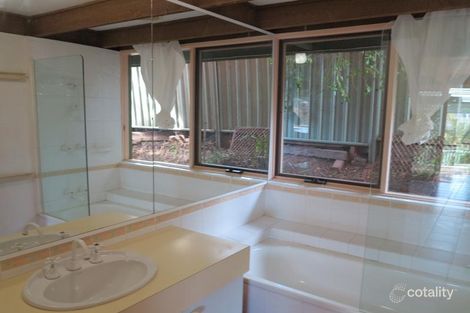 Property photo of 3 Evrah Place Greensborough VIC 3088