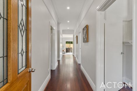 Property photo of 112 King William Street Bayswater WA 6053