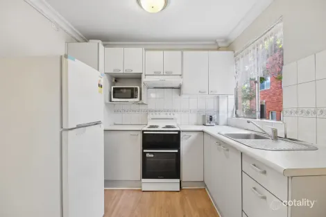 Property photo of 8/33 Lismore Avenue Dee Why NSW 2099