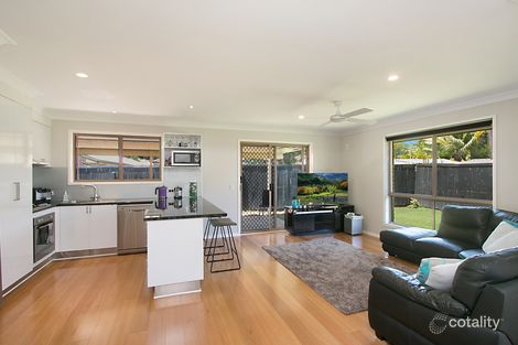 2/10 Chardonnay Cres, Tweed Heads South, NSW 2486