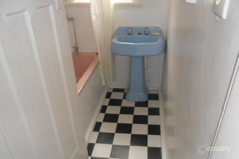 Property photo of 40 Skelton Street Hamilton East NSW 2303