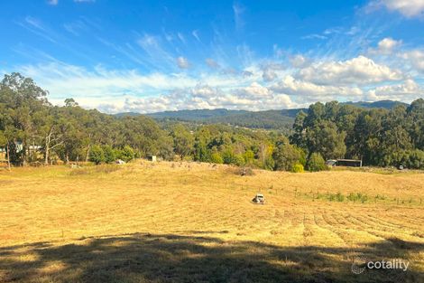 39 Hunter Rd, Wandin North, VIC 3139