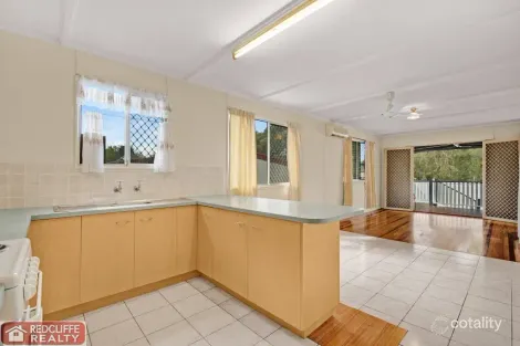 Property photo of 39 Summer Street Deception Bay QLD 4508