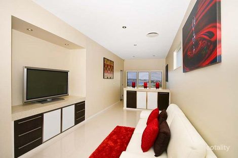 Property photo of 61 Headland Road North Curl Curl NSW 2099