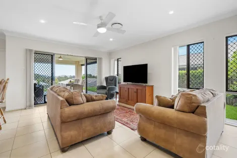 Property photo of 42 Wesley Way Gleneagle QLD 4285