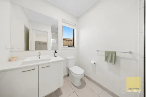Property photo of 5 Bleecker Way Point Cook VIC 3030