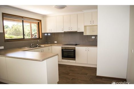 Property photo of 18 Westbrook Avenue Loxton SA 5333