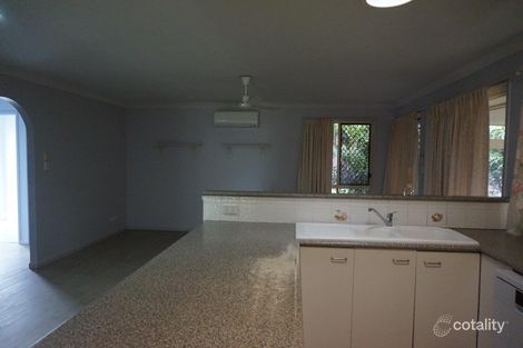 2 Pamir Ct, Cooloola Cove, QLD 4580