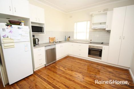 Property photo of 88 Fernleigh Road Mount Austin NSW 2650