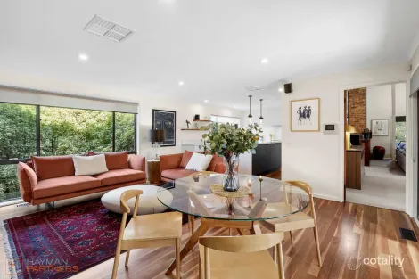 Property photo of 8 Richter Close Fadden ACT 2904
