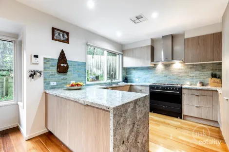 Property photo of 4/674 Main Road Eltham VIC 3095