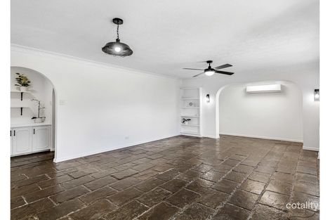 Property photo of 5 Raymond Avenue Bundall QLD 4217