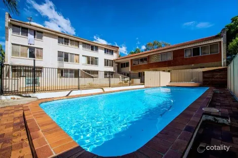 9/34 Remembrance Dr, Surfers Paradise, QLD 4217