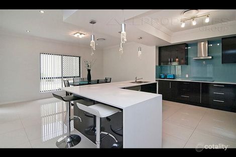 Property photo of 27 Harvey Place Calamvale QLD 4116