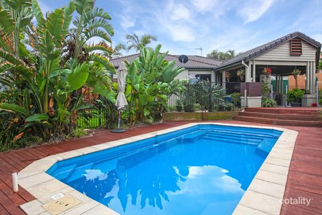 Property photo of 13 Nottinghill Gate Drive Arundel QLD 4214