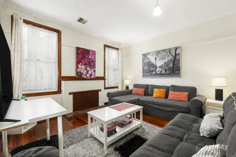 323 Bell St, Bellfield, VIC 3081