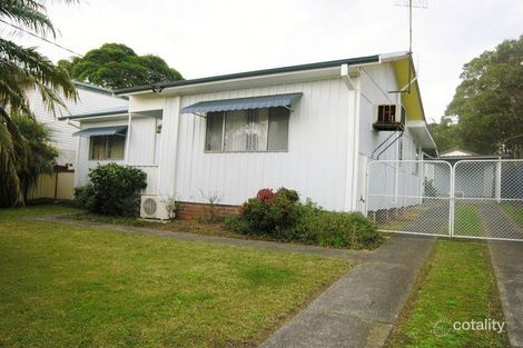 Property photo of 51 Lauren Avenue Lake Munmorah NSW 2259