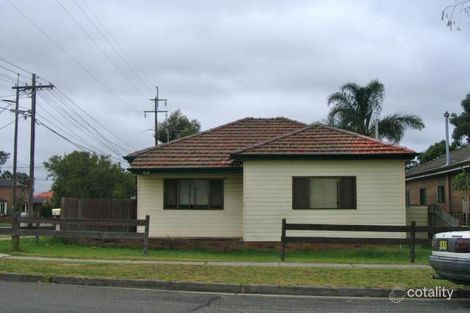 60 Selems Pde, Revesby, NSW 2212