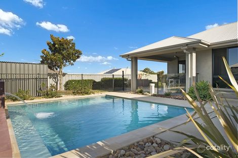 18 Lakeview Tce, Murrumba Downs, QLD 4503
