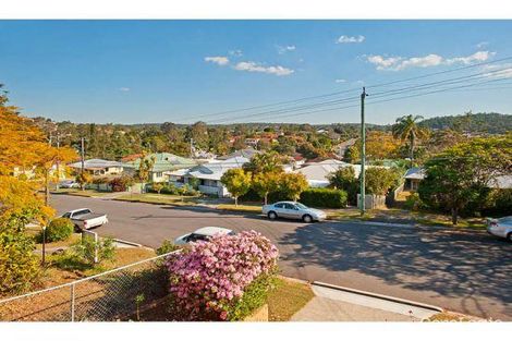 Property photo of 46 Emma Street Holland Park West QLD 4121