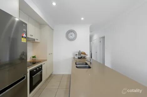 Property photo of 25 Village Boulevard Pimpama QLD 4209