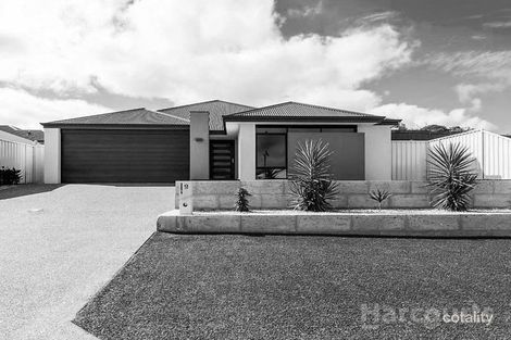 Property photo of 9 Chieftain Pass Madora Bay WA 6210