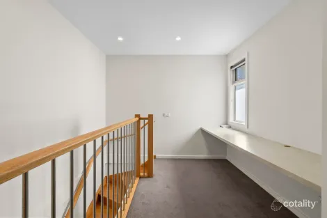 Property photo of 2/112 Bindi Street Glenroy VIC 3046