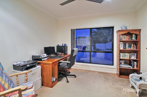 Property photo of 7 Justin Close Parkinson QLD 4115
