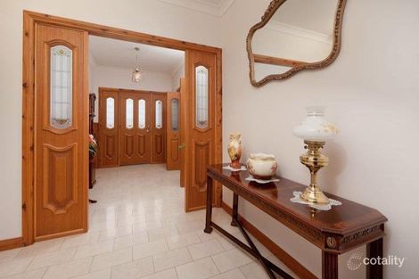 Property photo of 46 Bowna Park Drive Table Top NSW 2640