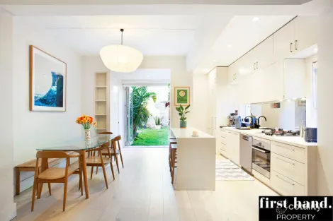 2/78 Glenayr Ave, North Bondi, NSW 2026