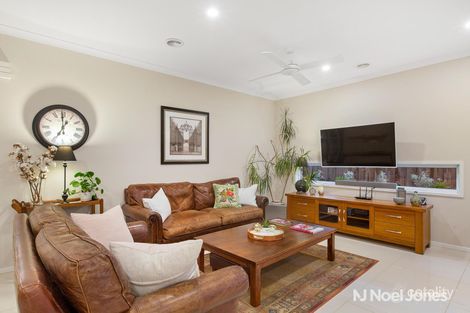 Property photo of 30 Baddeley Circuit Croydon VIC 3136