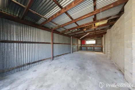 Property photo of 20 Second Avenue Melton South VIC 3338