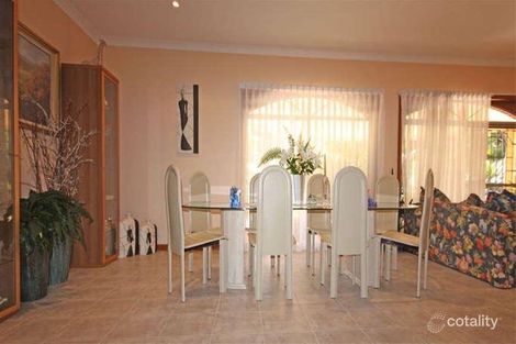 Property photo of 5 Haddin Place Kirkham NSW 2570