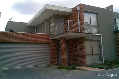 Property photo of 2/1089 Plenty Road Bundoora VIC 3083