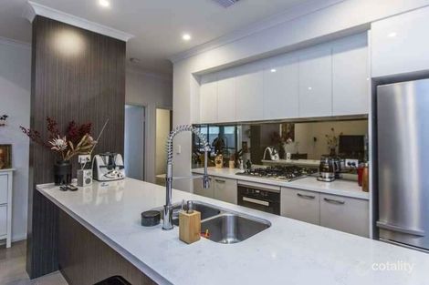 Property photo of 122A Holbeck Street Doubleview WA 6018