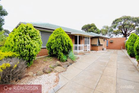 51 Bernhardt Ave, Hoppers Crossing, VIC 3029