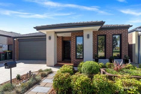 Property photo of 8 Clapham Way Craigieburn VIC 3064