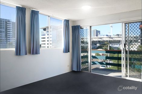 Property photo of 4/32 Duke Street Kangaroo Point QLD 4169