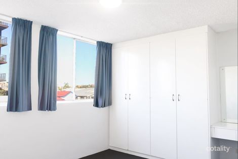 Property photo of 4/32 Duke Street Kangaroo Point QLD 4169