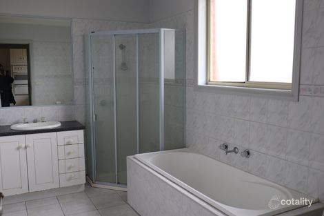 Property photo of 11/24 Barrymore Road Greenvale VIC 3059