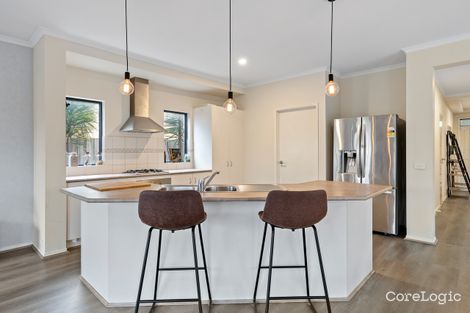 34 Domain Dr, Berwick, VIC 3806