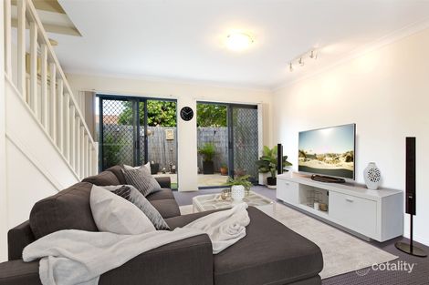 Property photo of 3/34 Silvyn Street Redcliffe QLD 4020
