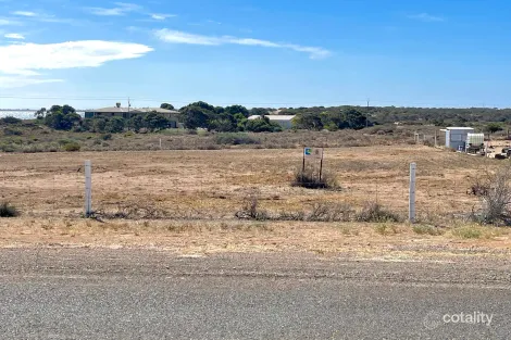 Property photo of 14 Bosanquet Boulevard Ceduna Waters SA 5690