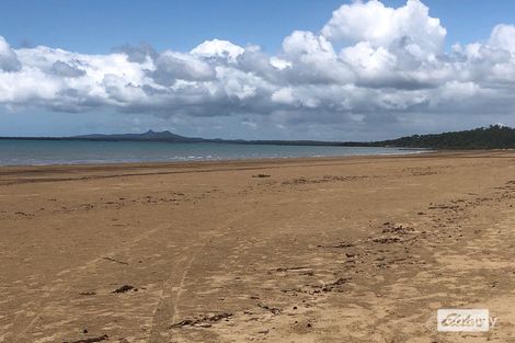 4 Deguara Ave, Armstrong Beach, QLD 4737