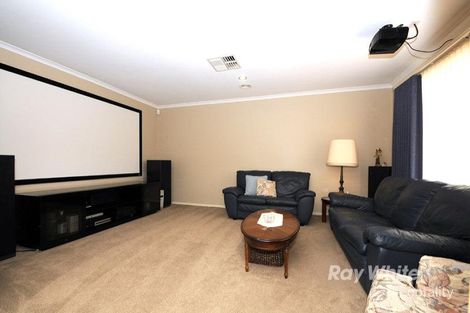 Property photo of 41 Eucumbene Drive Berwick VIC 3806