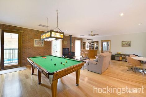 Property photo of 12 Royston Avenue Berwick VIC 3806